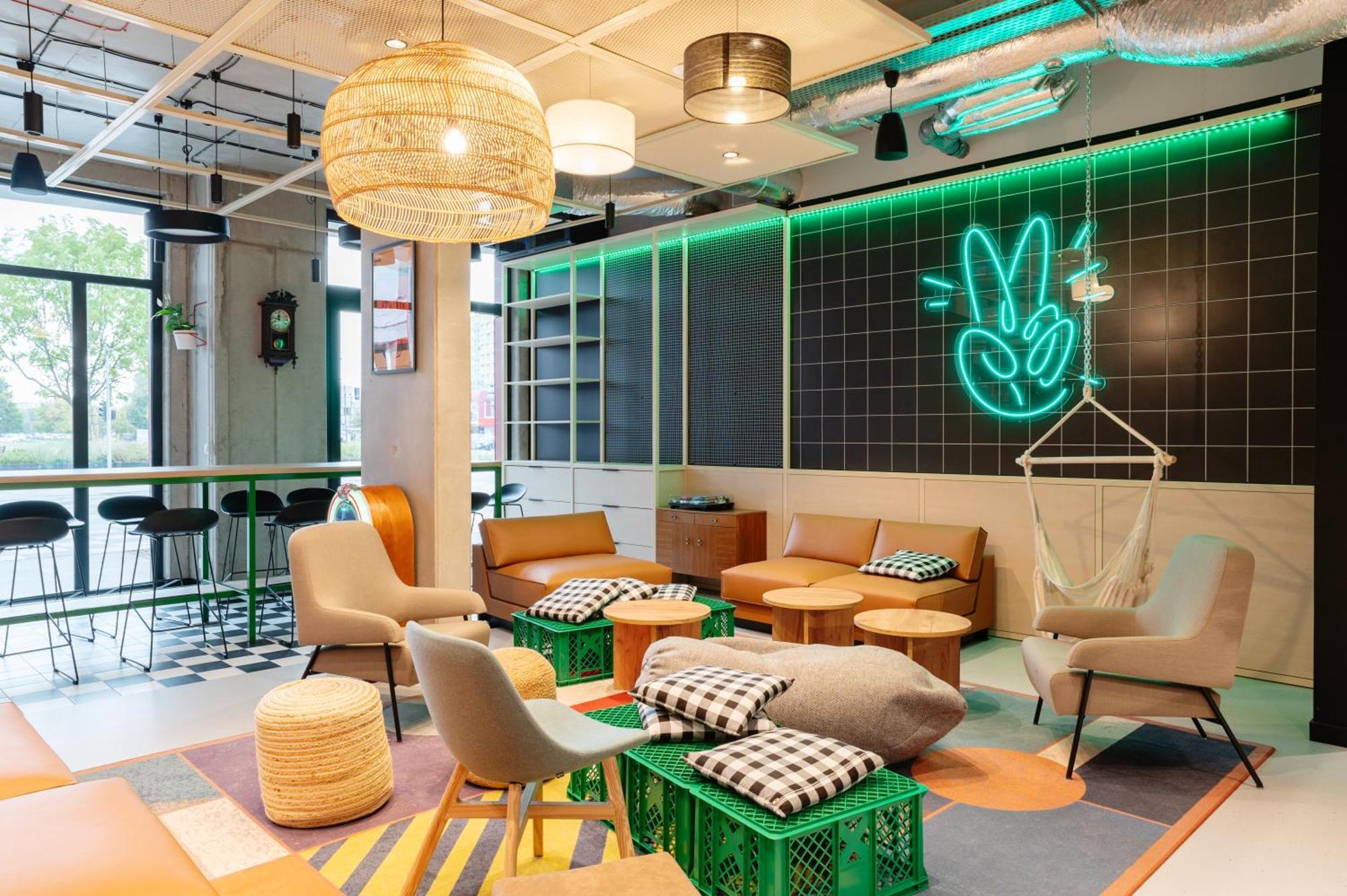 Chillout Dorm Warszawa Aparthotel Exterior foto